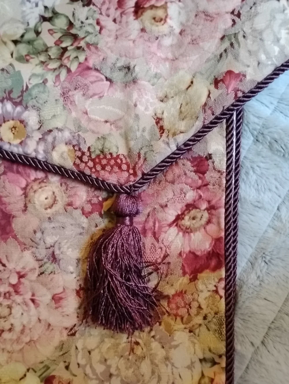 Absolutely Gorgeous! Vintage Floral Tassel Table Runner- Long.